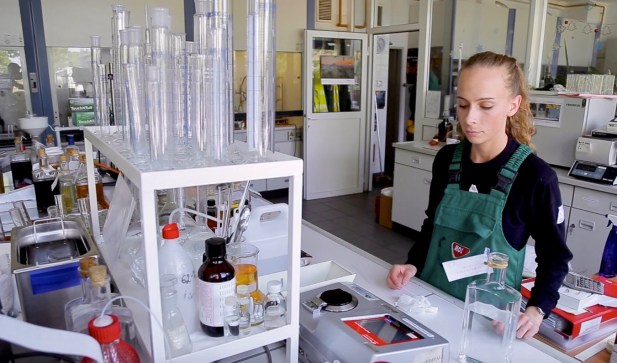 screenshot 2020-05-12 22.20.08